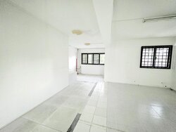 Ang Mo Kio Avenue 1 (D20), Shop House #447138031